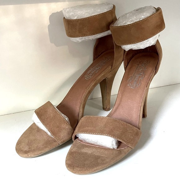 Jeffrey Campbell Great Moments Hough Tan Suede Ankle Strap Heels Pumps Size 9.5 - Picture 4 of 16